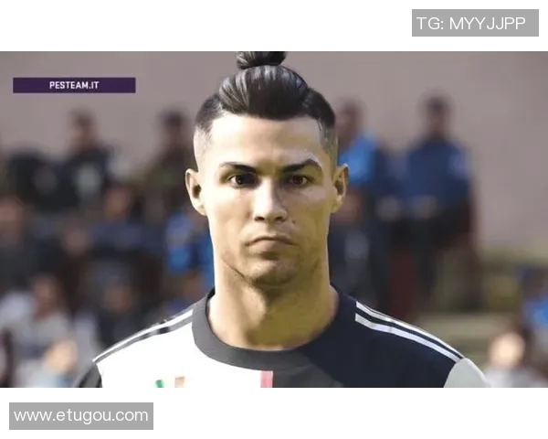 足球明星抓头发视频引发热议网友纷纷调侃其发型与比赛表现